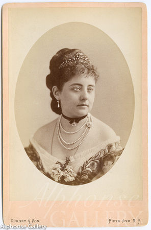 Miss Pauline Lucca