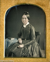 J Gurney quarter plate daguerreotype of Woman with beautiful skin tones c.1847-48
